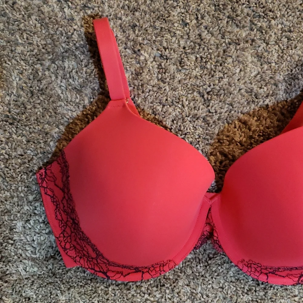 Soma Bra - Picture 3 of 5
